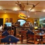 mooon-cafe-01