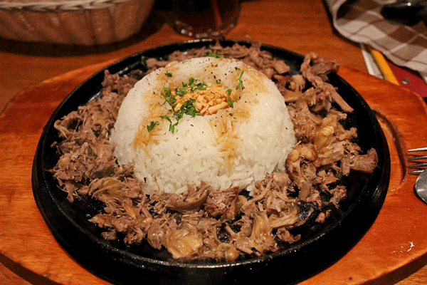 sizzlin-pepper-steak-01