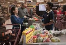 Sell Your Products To Retailers: The Guide To Getting Your Products Into Stores Sell Your Products To Retailers