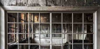 How To Choose A Public Insurance Adjuster for Fire Damage Claims How To Choose A Public Insurance Adjuster for Fire Damage Claims