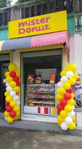 Mister Donut kiosk