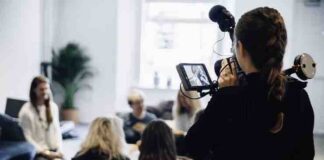 8 Tips On How To Become a Freelance Journalist How To Become a Freelance Journalist