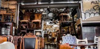 5 Things to Do Before Selling Your Old Living Room Furniture Online Selling Your Old Living Room Furniture Online