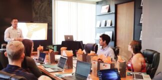 Can Presentation Design Services Help Make a Better Point? Can Presentation Design Services Help Make a Better Point