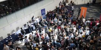 Planning a Trade Show? Here are 5 Creative Ideas to Regenerate Your Next Trade Show Display Planning a Trade Show