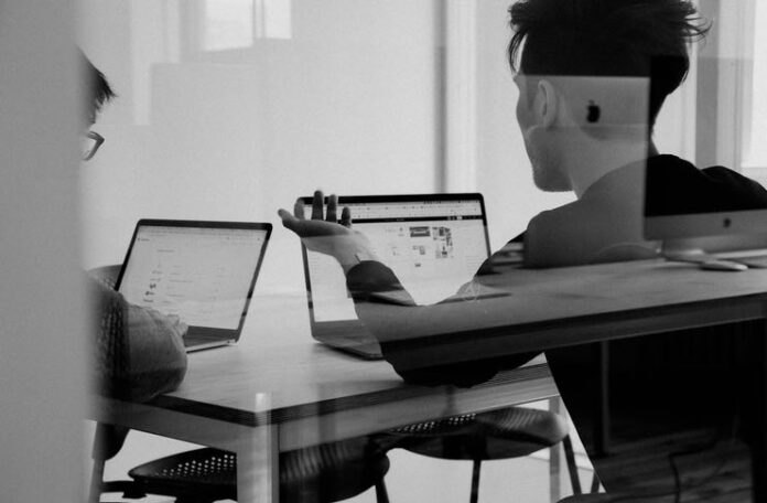 digital marketing agency in the philippines Photo by charlesdeluvio on Unsplash com